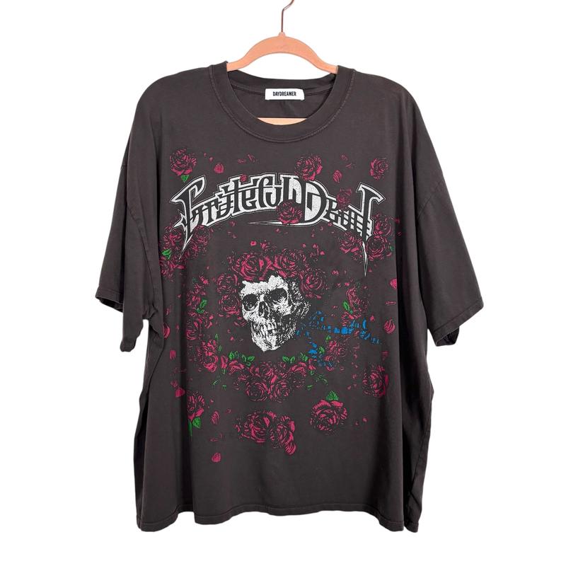 Daydreamer Grateful Dead Skull and Roses Tee- One Size (see notes)