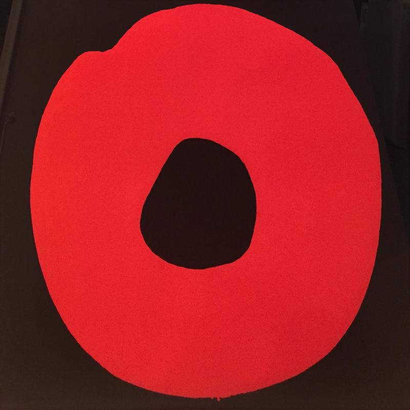 (Red)