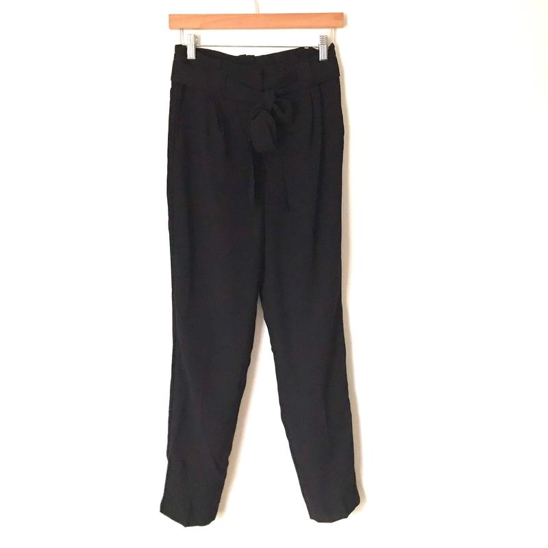 Express Black High Rise Paperbag Ankle Pants- Size 2R (Inseam 26.5)